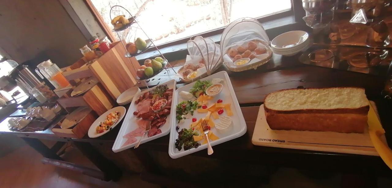 Ondudu Safari Lodge 奥马鲁鲁 外观 照片
