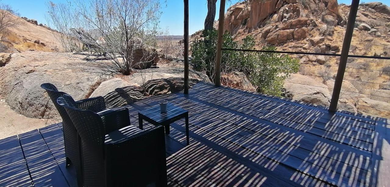 Ondudu Safari Lodge 奥马鲁鲁 外观 照片