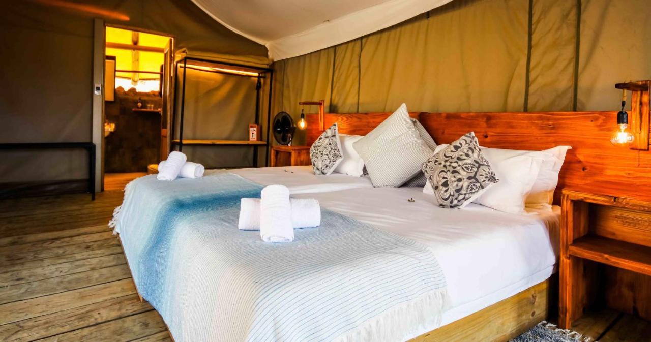 Ondudu Safari Lodge 奥马鲁鲁 外观 照片