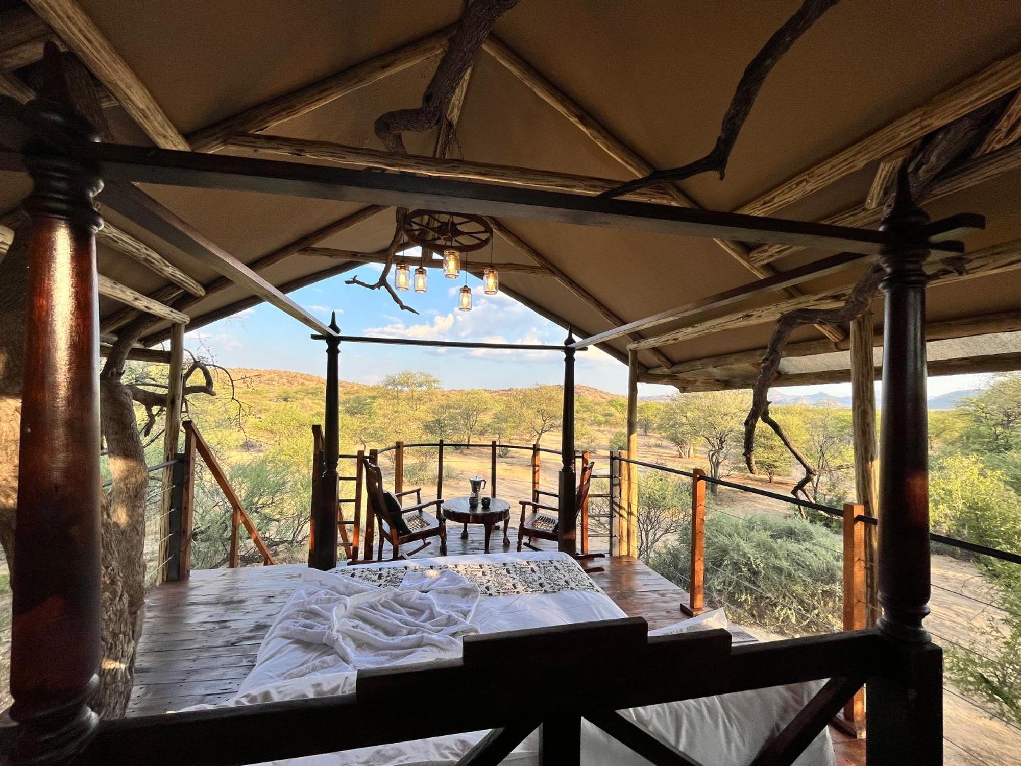 Ondudu Safari Lodge 奥马鲁鲁 外观 照片